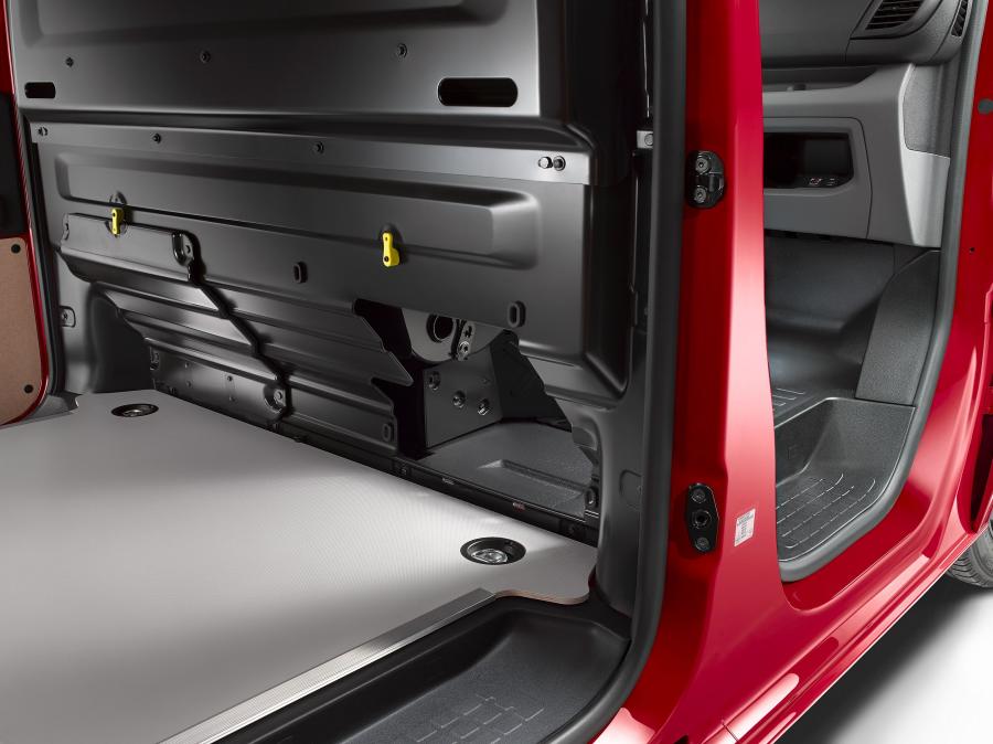 Интерьер Citroen Jumpy Van 2016 года  (WW) (фото 20 из 65)